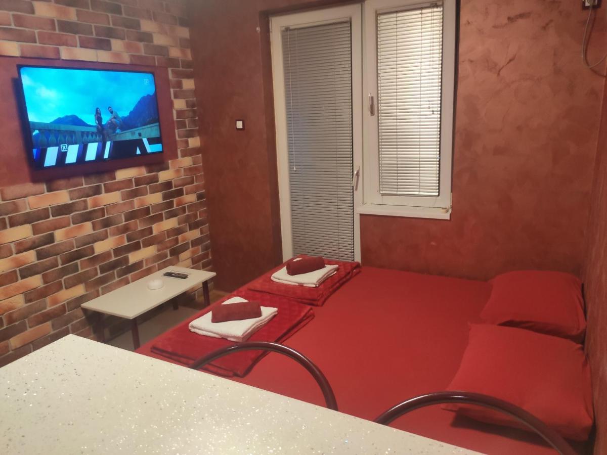 Modern Cozy Apartment Ni Buitenkant foto